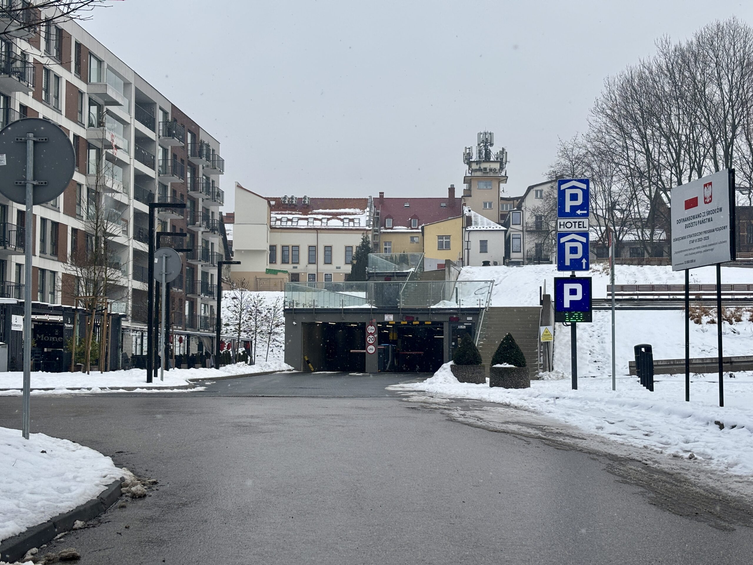 Pytamy o parking przy Bulwarach